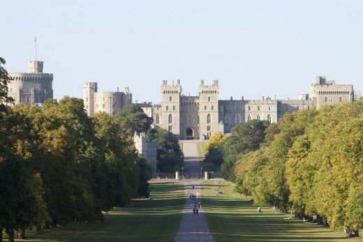 Windsor Castle, Stonehenge, Bath and a 14th-century lunch in Lacock