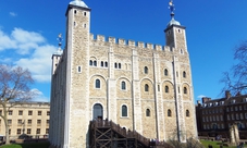 Torre di Londra- Junior ticket: biglietti d'ingresso e tour dei gioielli e delle guardie della Corona