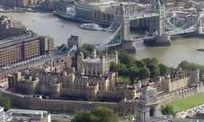 Torre di Londra- Junior ticket: biglietti d'ingresso e tour dei gioielli e delle guardie della Corona