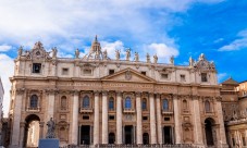 Saint Peter's Basilica: fast-track entrance with official guided visit