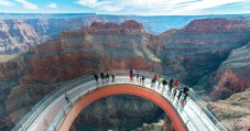 Grand Canyon Helicopter Tour and Skywalk express with limousine pickup and drop-off
