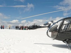 Helicopter Flight - alpine flight with glacier landing