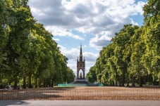Coronation 2023: Kensington Palace Gardens Tour with Royal High Tea