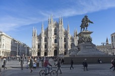 Colour, Style and Image Analysis in Zurich