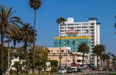 24-hour Los Angeles Hop-on Hop-off City Tour