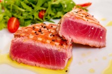 Regalare una cena a domicilio a Milano e Firenze