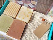 Letterbox Gift Box – 4 Handmade Soaps & Scrub Bag