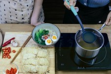 Workshop de Ramen + Refeição em Lisboa p/2