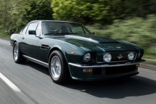 James Bond Driving Experience with Hot Ride