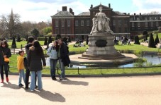 Coronation 2023: Kensington Palace Gardens Tour with Royal High Tea