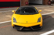 Drive a Lamborghini LP560 Spyder