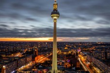 Berlin TV-Tower: 4-Course Menu “My Home”
