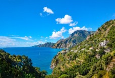 Full-day Pompeii and Amalfi Coast tour from Rome