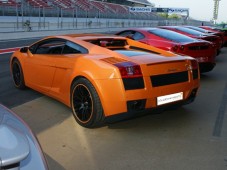 Conducir un Lamborghini Gallardo - 1 vuelta en circuito largo
