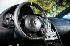 Drive a Lamborghini LP560-4