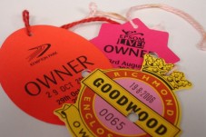 Horse Racing Entrance Badges and Tickets