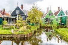 Keukenhof and Zaanse Schans Day-Tour from Amsterdam