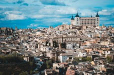 Toledo for explorers highlights tour from Madrid