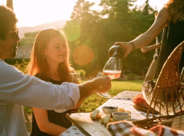 Romantic Gift Ideas for Couples on Valentine’s Day