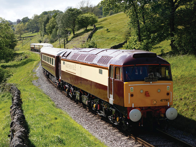 luxury train journeys in yorkshire